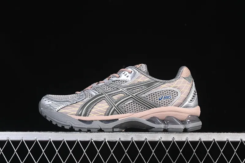 All categories Asics ASICS series Asics Gel-Nimbus 10.1 1203A543-250